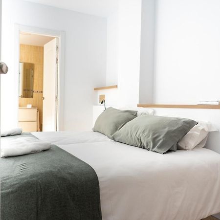 Calma Apartments Бенидорм Экстерьер фото