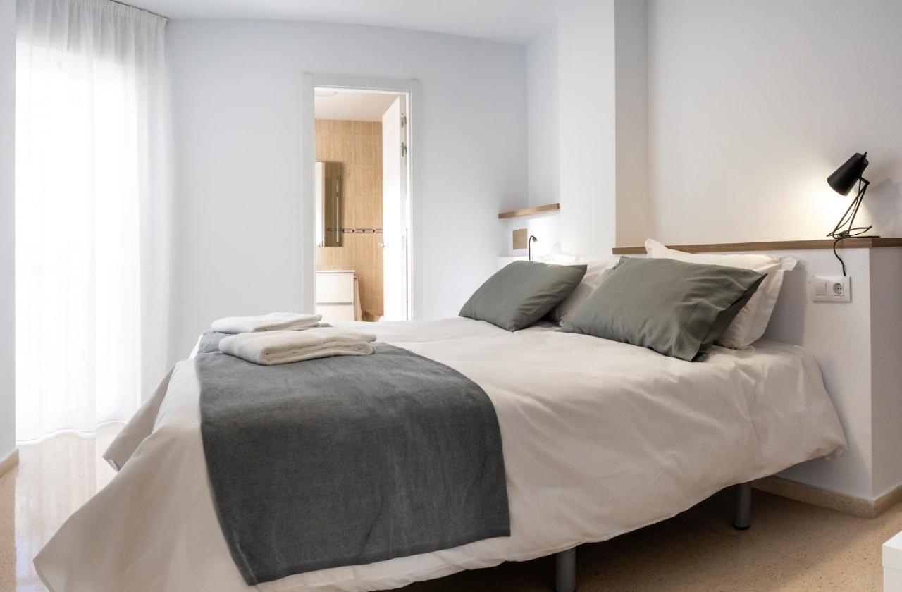 Calma Apartments Бенидорм Экстерьер фото